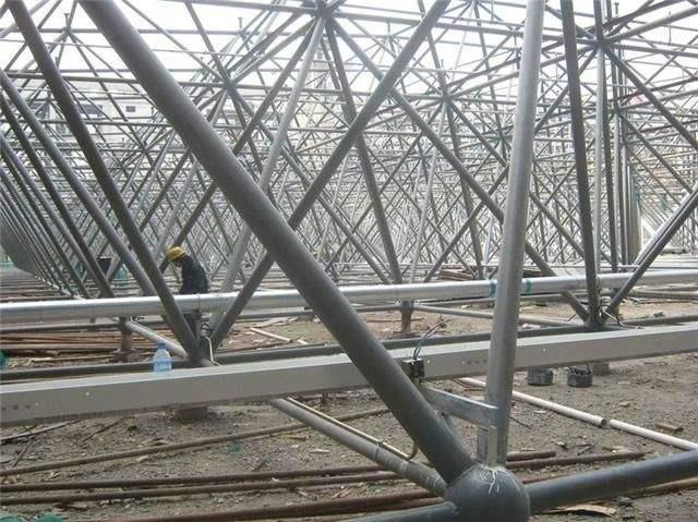 保定盘点螺栓球网架对选材方面的4点要求